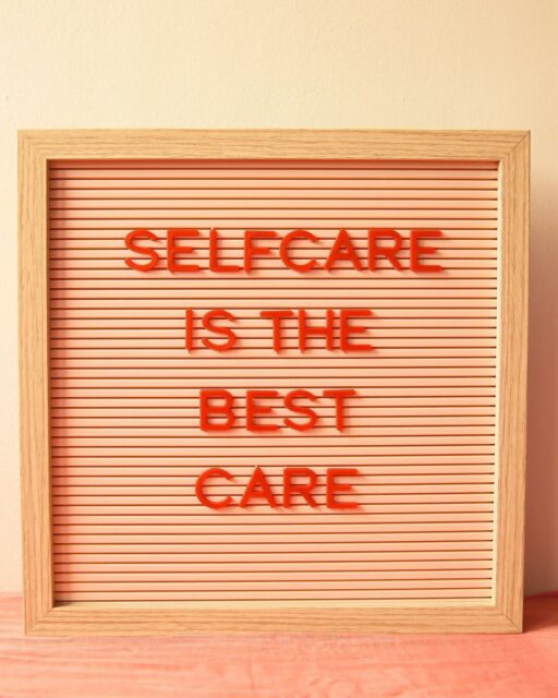 Mom life is messy… but my nails don’t have to be. 💅✨
Dashing Diva stick-on nails last a full 14 days—even with dishes, laundry, and toddler chaos—and the designs are super fun and seasonal. Quick to apply, affordable, and so many compliments… this little self-care hack is my favorite way to feel put together in just 10 minutes. @dashingdiva_usa
💖 Check out the full article + my favorite styles on the blog!
(Link in bio)
#momlifehacks #selfcareformoms #busymomlife #stickonnails #dashingdiva #momstyle #momconfidence #easybeauty #nailsoftheday #parentlife #quickselfcare #momfriendly #momblogger #nailinspo #momlife