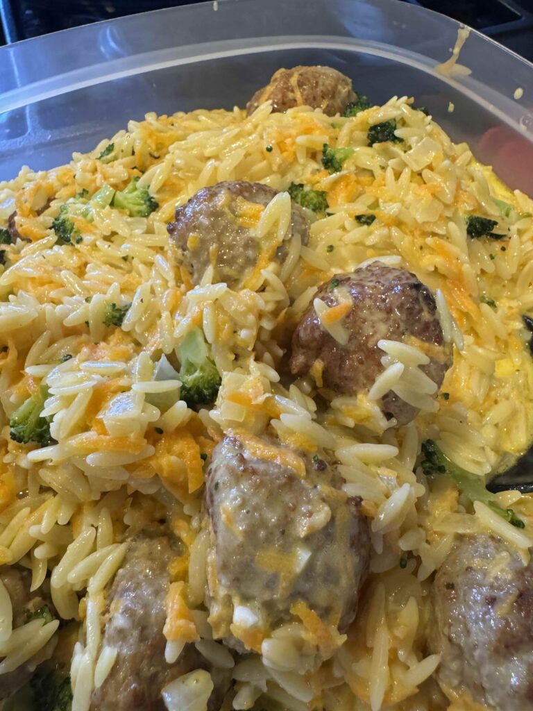One-Pot Creamy Orzo & Meatballs (Easy 30-Minute Family Dinner)