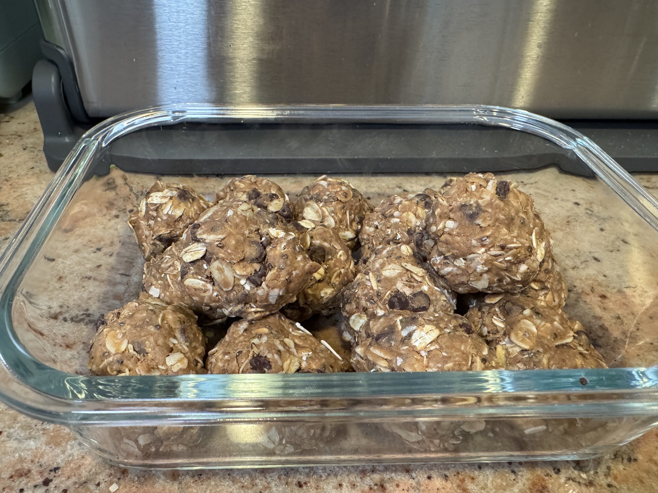 No-Bake Energy Bites for Breastfeeding Moms & Growing Kids